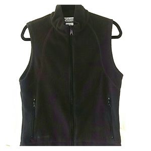 Columbia women's black vest